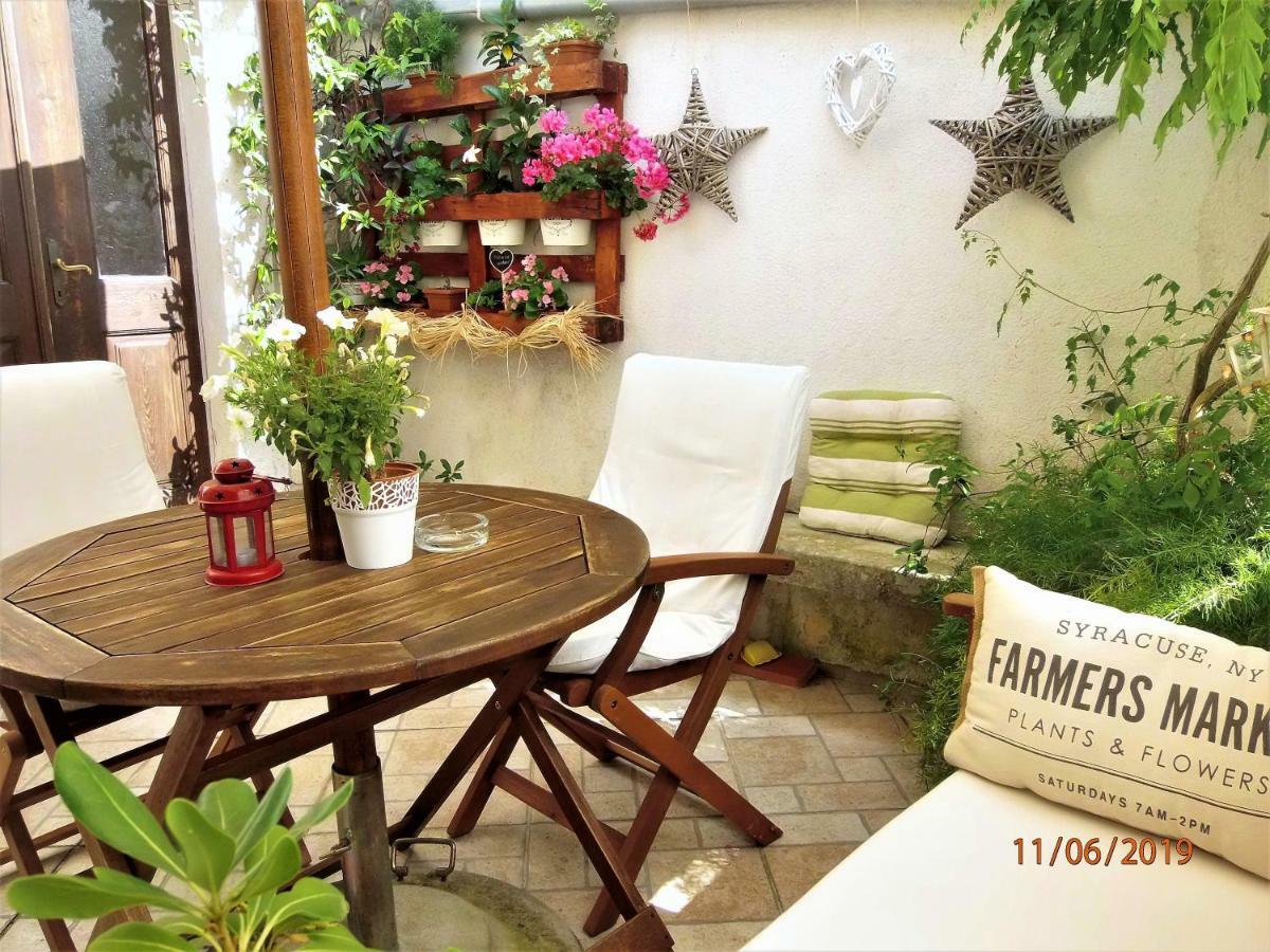 Apartment Marta Korcula Town Bagian luar foto